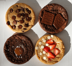 COOKIEBOX med fyra lyxiga kakor