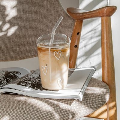 Zoom bild av Glas med glaslock